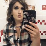 Danielle Redmond - @definitelydani - Instagram