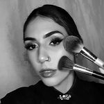 Danielle Reis - @danielleremakeup - Instagram