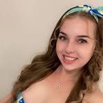 Danielle Ricklefs - @danimaes1 - Instagram