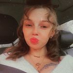 Danielle Roark - @danni__girl17 - Instagram