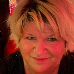 Danielle Robert - @sweetangel081802 - Instagram