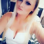 Danielle Robson - @daniellearr - Instagram