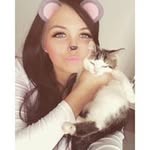 Danielle Robson - @danielle.robson.391 - Instagram