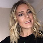 Danielle Rolls-Thomson - @becomingabird - Instagram