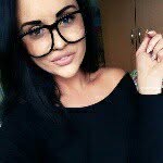 Danielle Rowlands - @daanj24 - Instagram