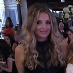Danielle Salerno - @dr_maniahairstudio - Instagram