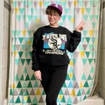 Danielle Sander - @tightsweater - Instagram