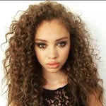 Daniellesaxon - @danielle_sax - Instagram