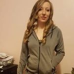 Danielle Schenk - @beautifuldisaster100188 - Instagram