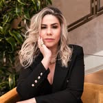 Danielle Schmitt - @dra.cyber - Instagram