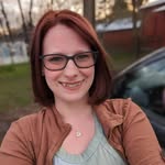 Danielle Seabolt - @hissingjellyfish - Instagram