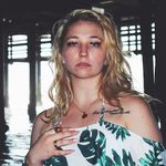 Danielle Seaman - @seamandanielle - Instagram