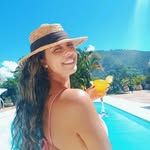 Danielle Senna - @danisenna01 - Instagram