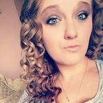 Danielle Shelton - @danielle.shelton14 - Instagram