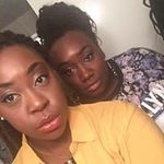 Danielle Sherrod - @danibythedozen - Instagram