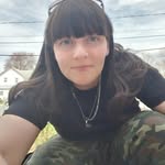 Danielle Shine - @danielle.shine.39 - Instagram