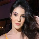 Danielle Simoes - @daniellesimoes - Instagram