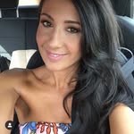 Danielle Snell - @dannisiz - Instagram