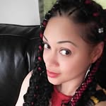 Danielle Sparrow - @yellesparrow - Instagram