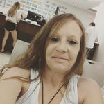 Danielle Spivey - @savanatimmom - Instagram