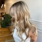 Danielle Steele - @hairbydeee - Instagram