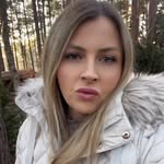 Danielle - @_daniellestone_ - Instagram