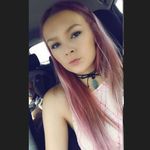 Danielle Strickland - @danielle.strickland.1447 - Instagram