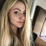 Danielle Sugden - @deesug - Instagram