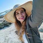 Danielle Groenewald - @daniellethewamen - Instagram