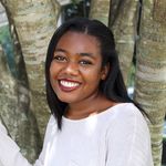 Danielle ✨YA Writer & IG Coach - @daniellethewriter.co - Instagram