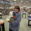 danielle 🎧🕯️📖 - @danielleturk1 - TikTok