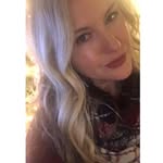 Danielle Turk - @danibythesea74 - Instagram