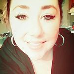 Danielle Vickers - @mrs_v3 - Instagram