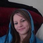 Danielle Warner - @smashedout4realz - Instagram