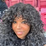Danielle Warner - @frosted_love - Instagram