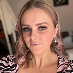 Danielle Whitaker - @danielle.whitaker.56 - Instagram