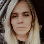 Danielle Wilburn - @underamushroom - Instagram