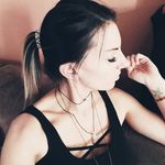 Danielle Wild - @your.hair.revolution - Instagram