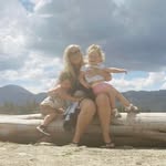 Danielle Willard - @lovelifewithtwins - Instagram