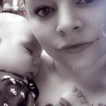 Danielle Willard - @danielle.willard.75 - Instagram