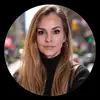 Danielle | Work From Home - @daniiellepomirkol - TikTok