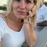 Danielle Wray - @danielle.nichole.80 - Instagram