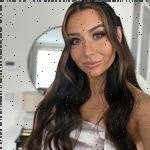 Danielle Wrona - @robsewingjoy - Instagram