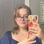 Danni Larsen - @dkdrama7 - Instagram