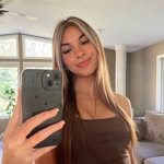 danni - @dannithompson13 - Instagram