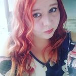 Danni Thompson - @dannicantdraw - Instagram