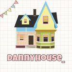 Góc đồ dùng học tập nho nhỏ 💕 - @dannyhouse_ - Instagram