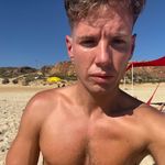 Danny Summers - @dannysummersyoga - Instagram