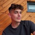 @dannyyelliss - Instagram