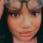 Danyell Smith - @rosenfleurae - Instagram